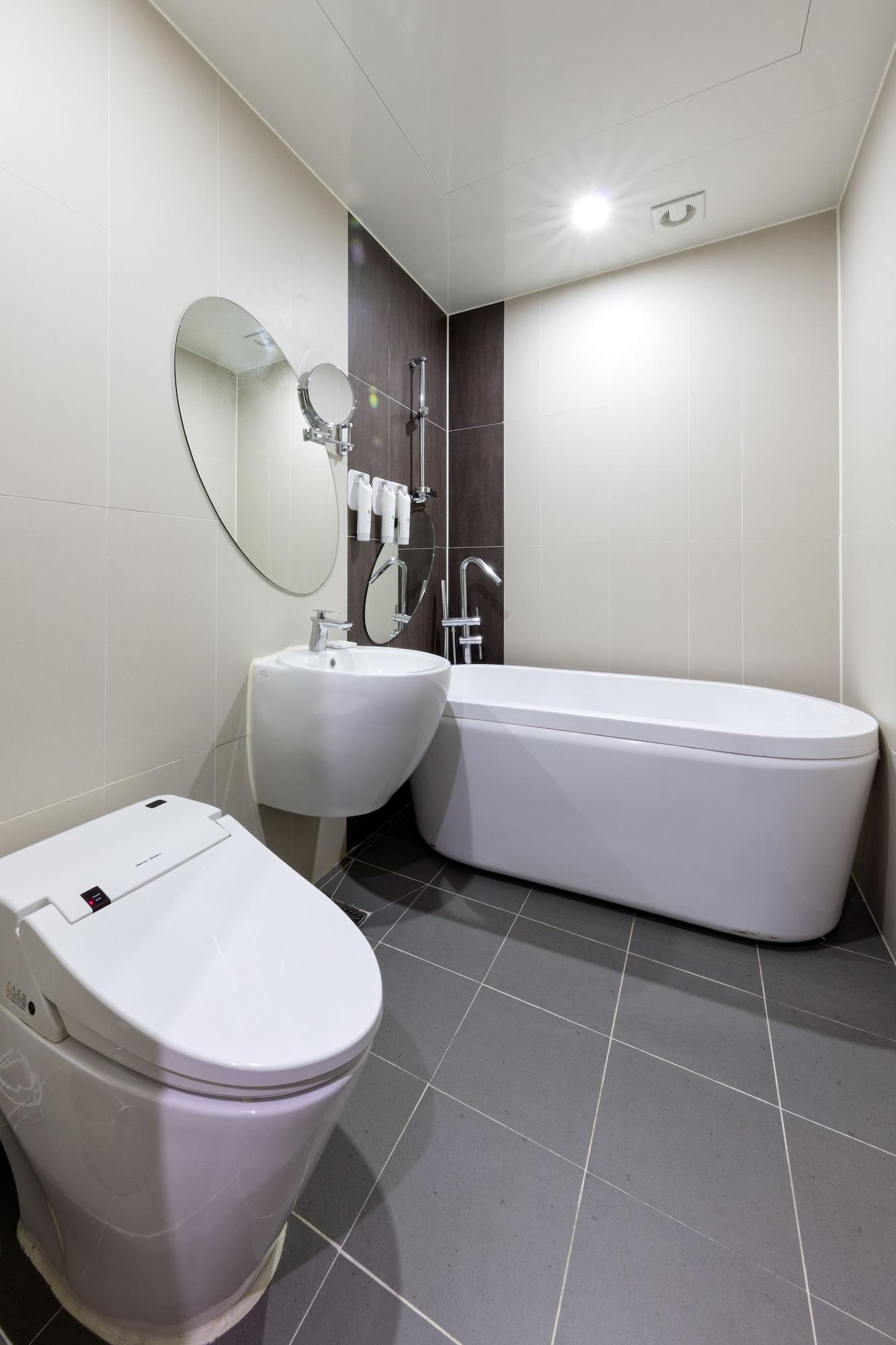 Gwangju Metropolitan City Hotel France מראה חיצוני תמונה