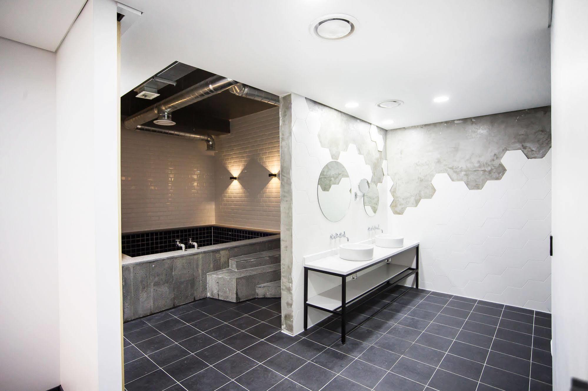 Gwangju Metropolitan City Hotel France מראה חיצוני תמונה